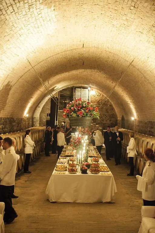 Hotel Torre Di San Martino Gazzola Di Rivalta 3*,  Italy